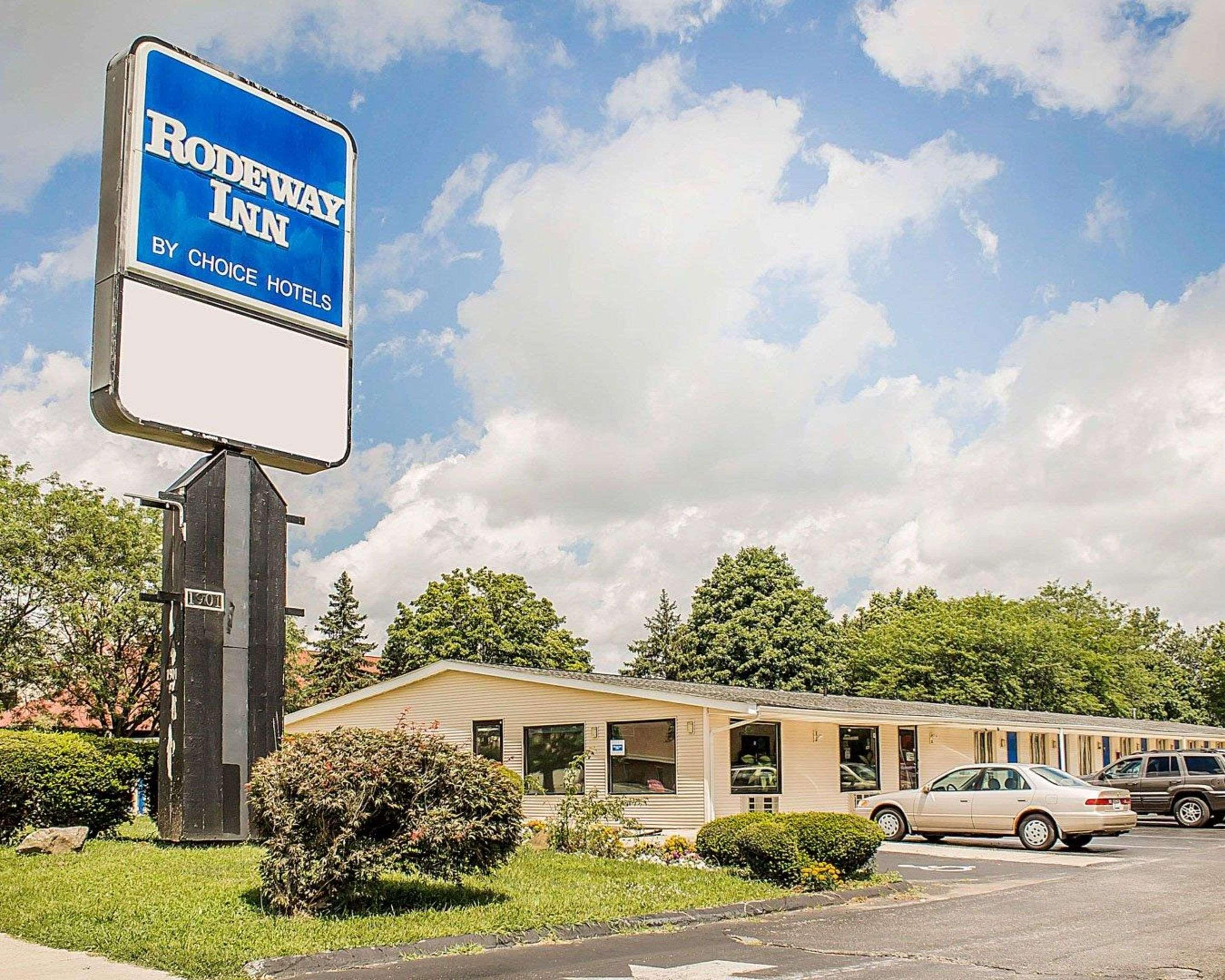 Rodeway Inn Findlay Exterior foto
